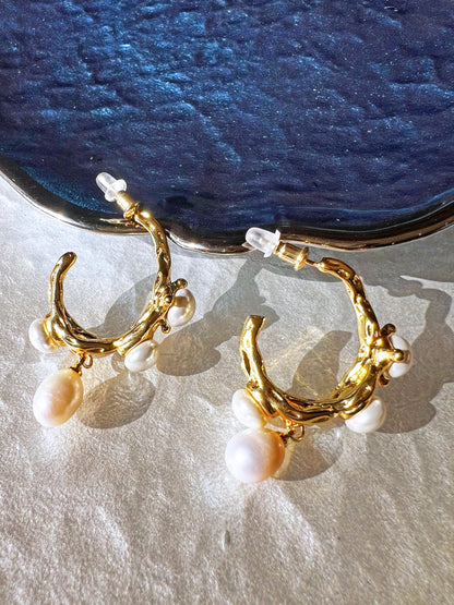 Vintage C-Shaped Lava Natural Pearl Earrings