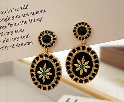 Vintage Black Star Diamond Earrings