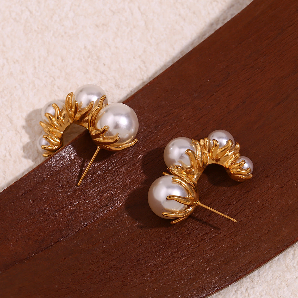 18K Gold Plated Daisy Pearl Waterproof Earrings